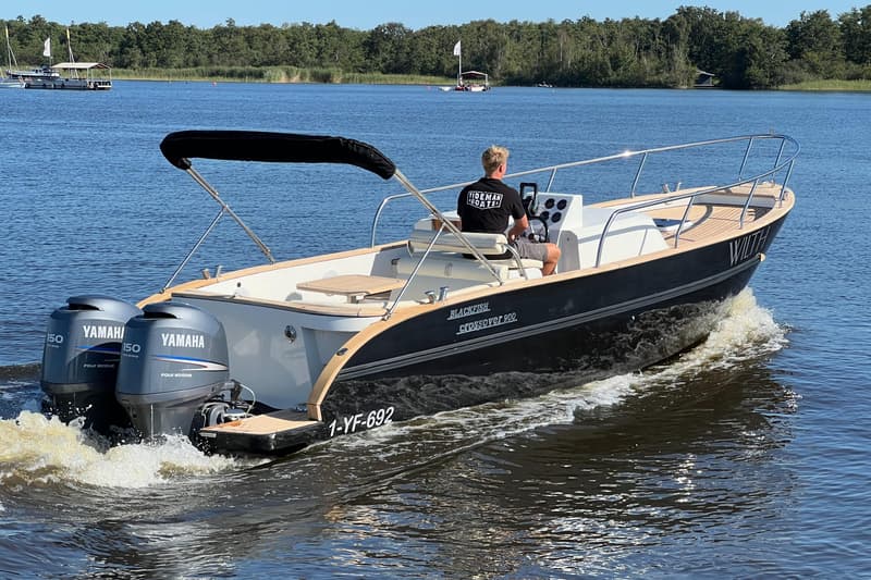 Center Console Blackfish Crossover 900 foto 10