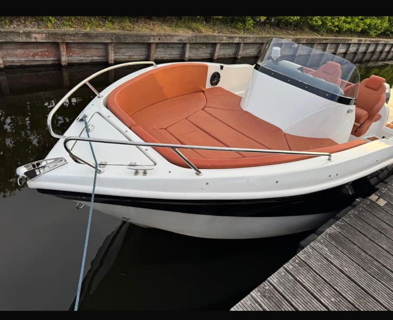 King 550 open Consoleboot – Honda 100 PK – compleet en direct vaarklaar foto 1