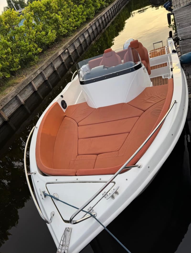 King 550 open Consoleboot – Honda 100 PK – compleet en direct vaarklaar foto 5