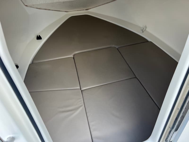 Quicksilver 455 Cabin foto 7