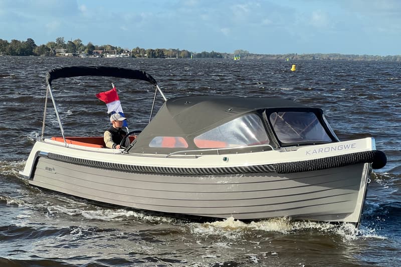 Interboat Intender 820 foto 2