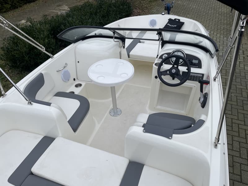 Bayliner E5 speedboot | Mercury 80 PK (2019) E5 foto 2