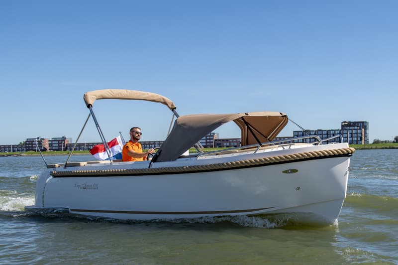 Lago Amore 606 Tender foto 1