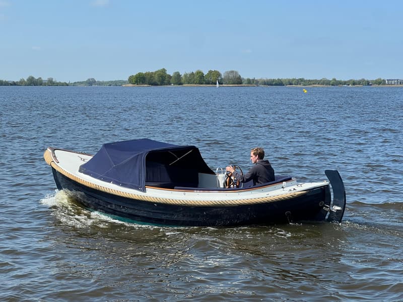 Arie Wiegmans AW 21 Sloep foto 3