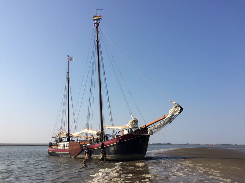 Klipperaak Charter, woonschip foto 2