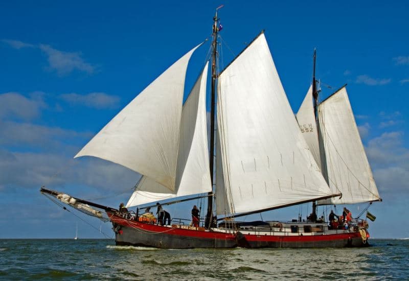 Klipperaak Charter, woonschip foto 19