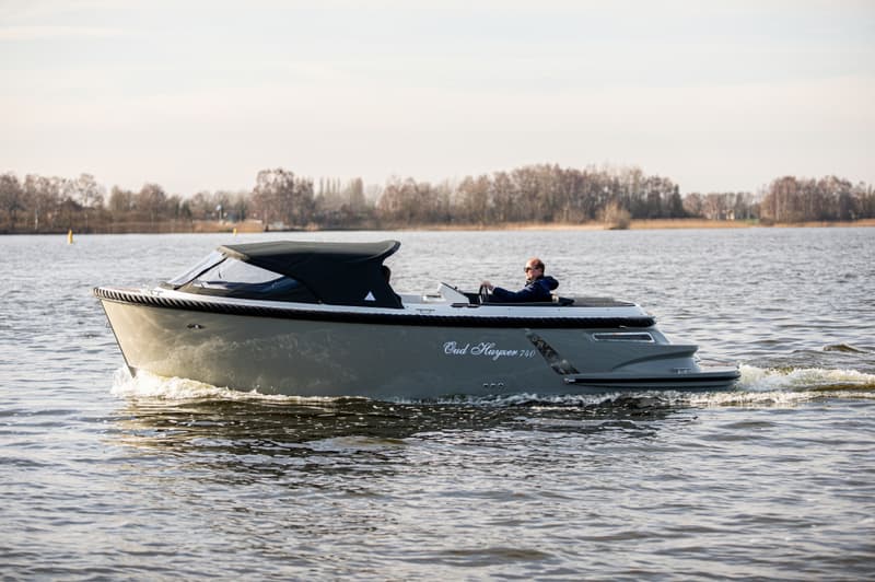 Oud Huijzer 740 Tender foto 1
