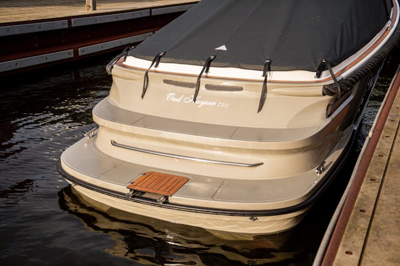 Oud Huijzer 740 Tender foto 6
