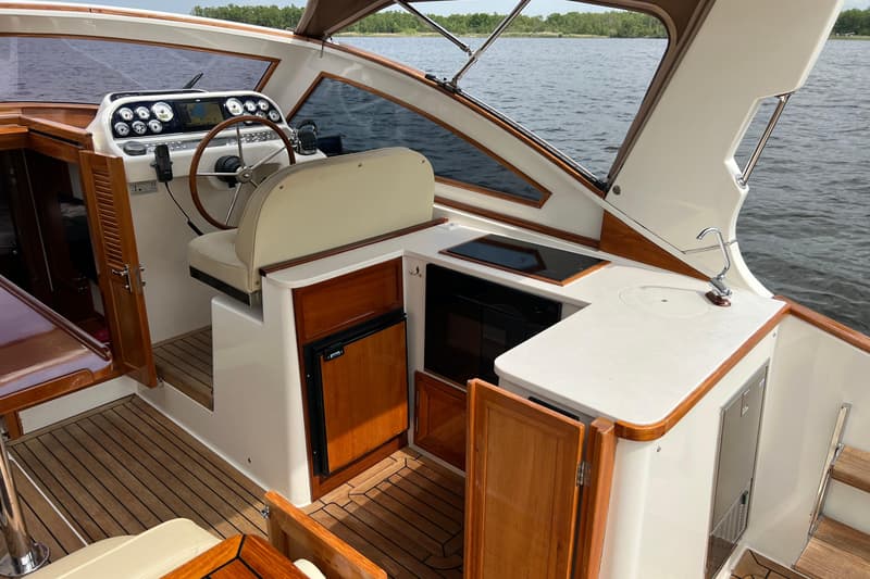 Long Island 40 Runabout foto 27