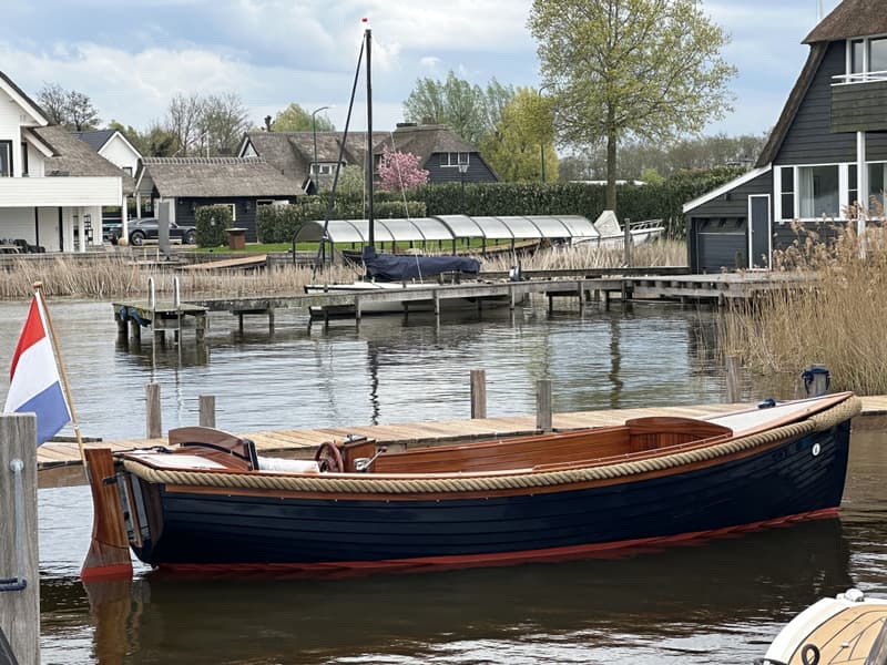 Akerboom Spiegelsloep 5.70 – Tijdloze klassieker met Vetus diesel Inboard foto 13