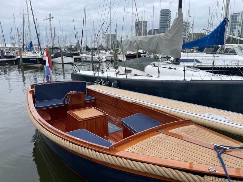 Akerboom Spiegelsloep 5.70 – Tijdloze klassieker met Vetus diesel Inboard foto 3