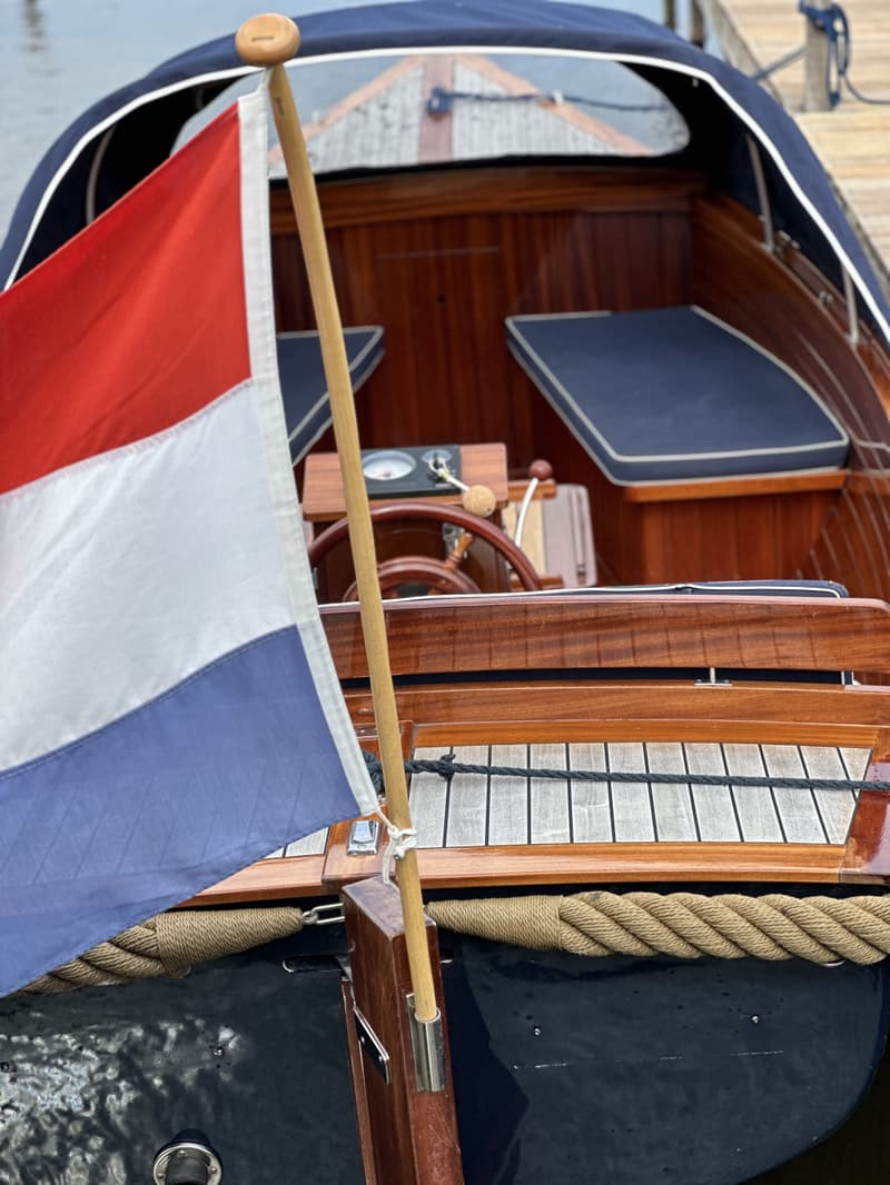 Akerboom Spiegelsloep 5.70 – Tijdloze klassieker met Vetus diesel Inboard foto 21