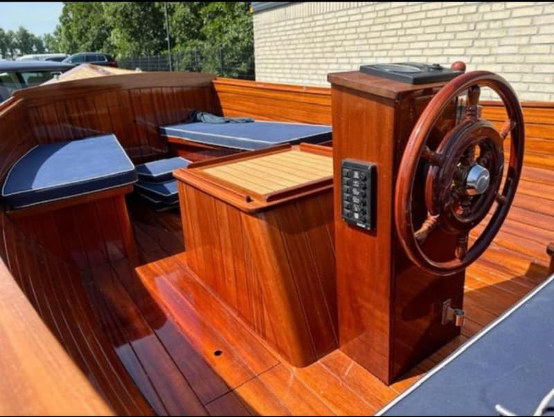 Akerboom Spiegelsloep 5.70 – Tijdloze klassieker met Vetus diesel Inboard foto 4