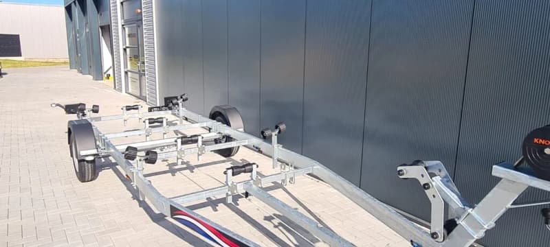 Kicktrailer KT1800 LED foto 5