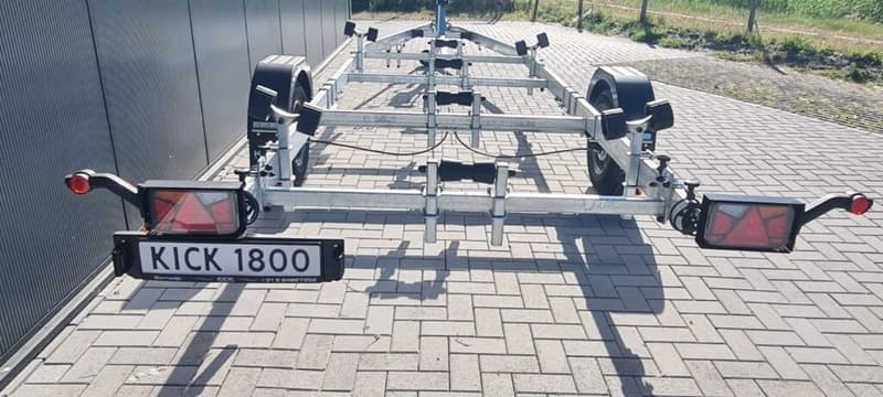 Kicktrailer KT1800 LED foto 9