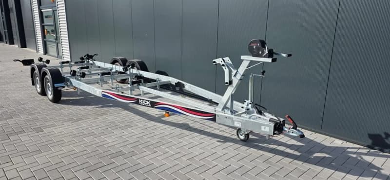Kicktrailer KT2000 Basis LED foto 2
