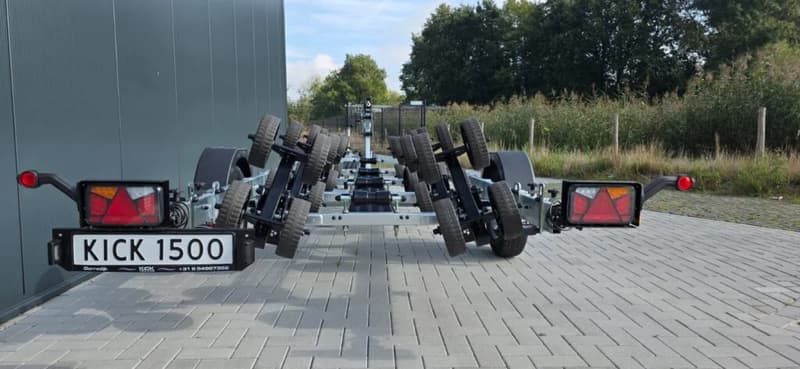 Kicktrailer KT1500 XL Multiroller LED foto 9