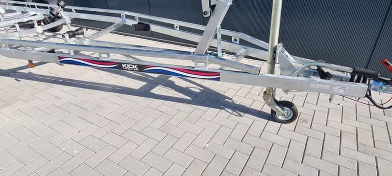 Kicktrailer KT2500 XXL LED foto 4