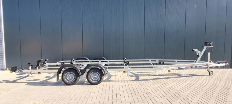 Kicktrailer KT2500 XXL LED foto 12