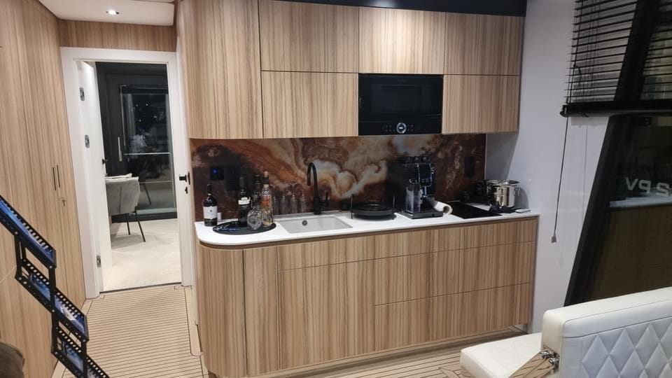 Perla E-vision 42 2025 – Aluminium elektrische houseboat - Foto 21