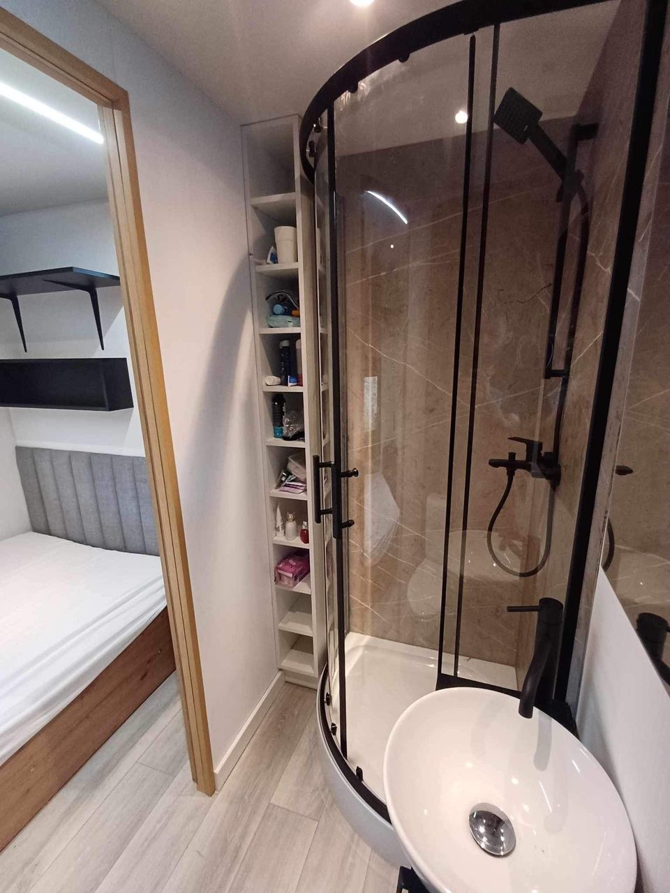 Shogun Mobile Houseboat 2026 – Vakantiehuis op water met motor - Foto 28