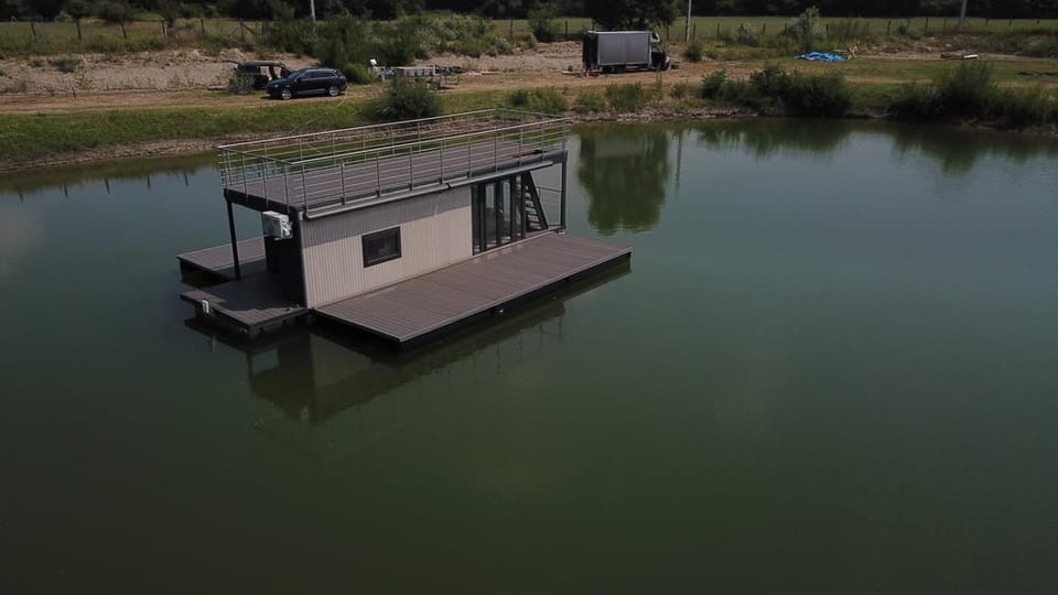 Shogun Mobile Houseboat 2026 – Vakantiehuis op water met motor - Foto 19