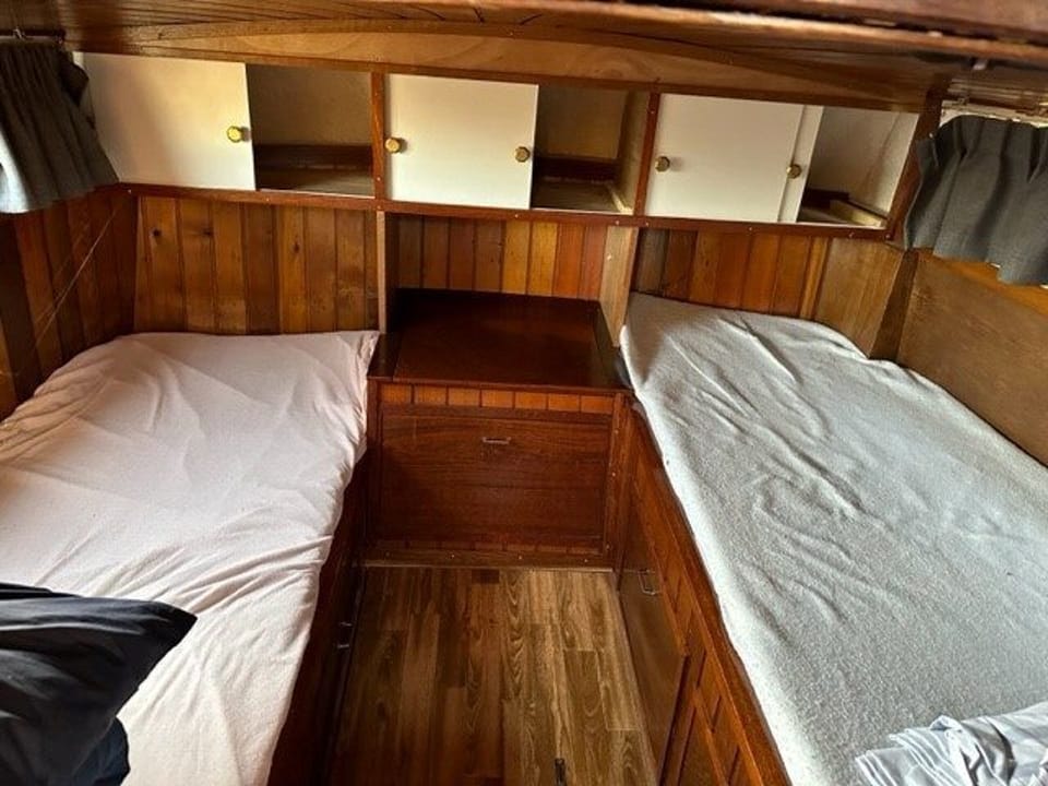 Debo Kruiser 10.50 AK 1982 – Stalen motor yacht met 6 slaapplaatsen - Foto 13