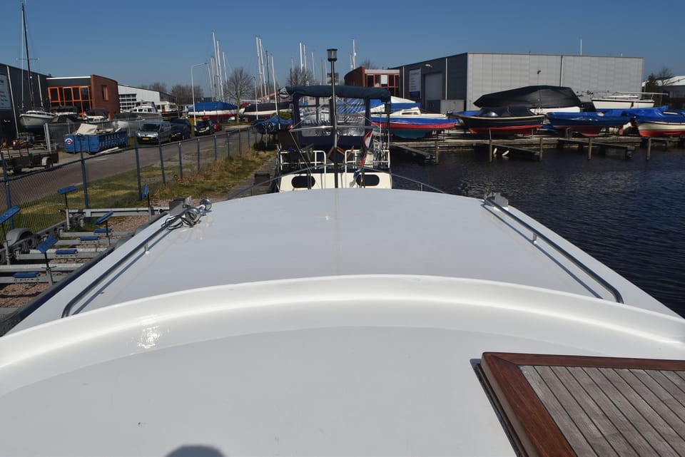 Simmerskip 1200 AK 2002 – Groepsboot met 9 slaapplaatsen - Foto 9