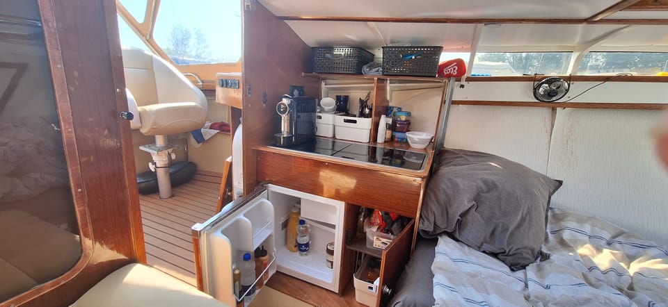 Speedboat 8.50 2021 – Mahonie speedboat met V-8 diesel - Foto 12