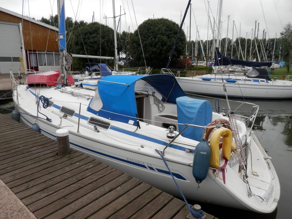 Bavaria 34-3 (2001) – zeilboot met drie tweepersoonshutten - Foto 1