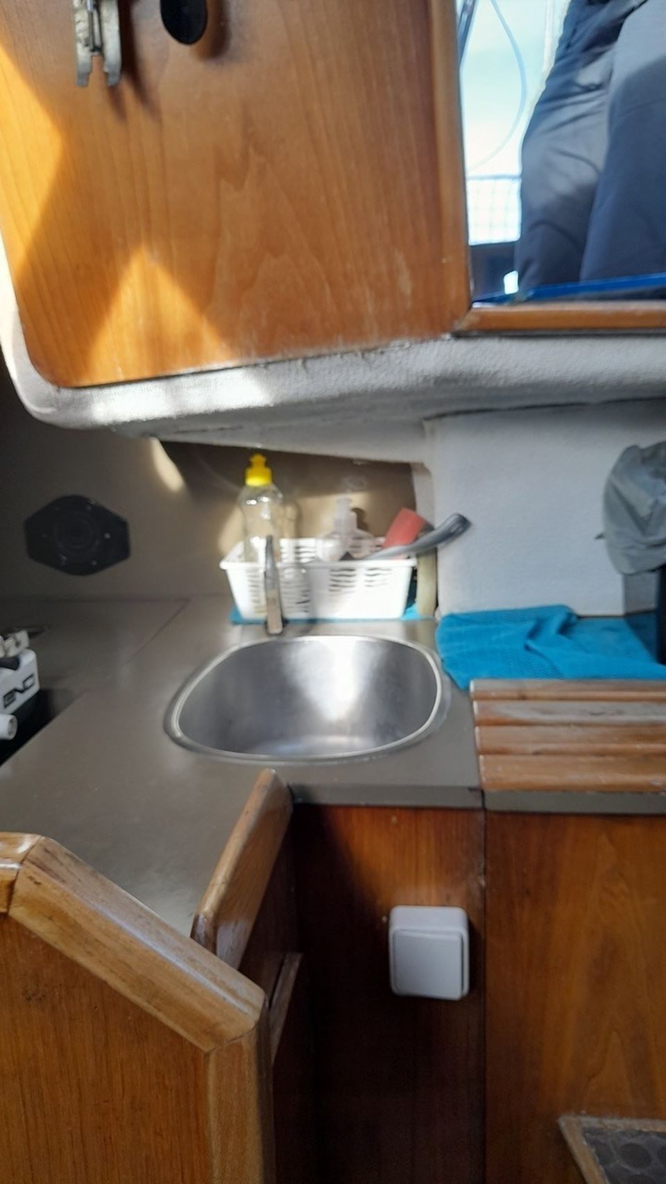 Kyrie Feeling 720 (1983) – Zeewaardige zeilboot met midzwaard - Foto 9
