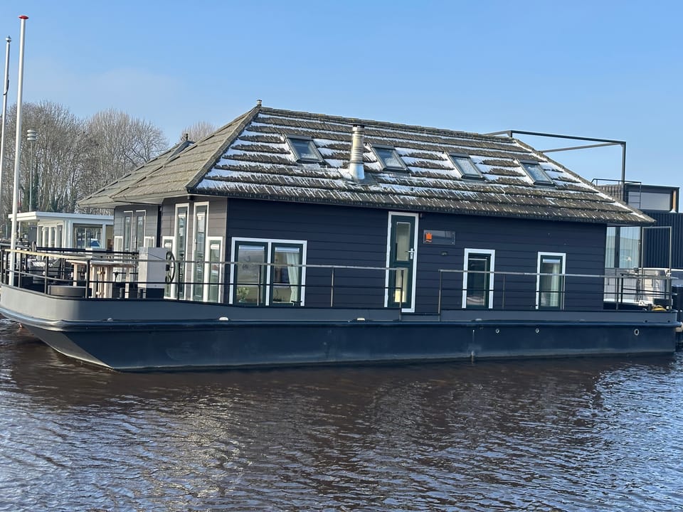 PRINS HOMESHIP 1350 Houseboat 2006 – Vaarbewoonbaar met 130pk - Foto 2
