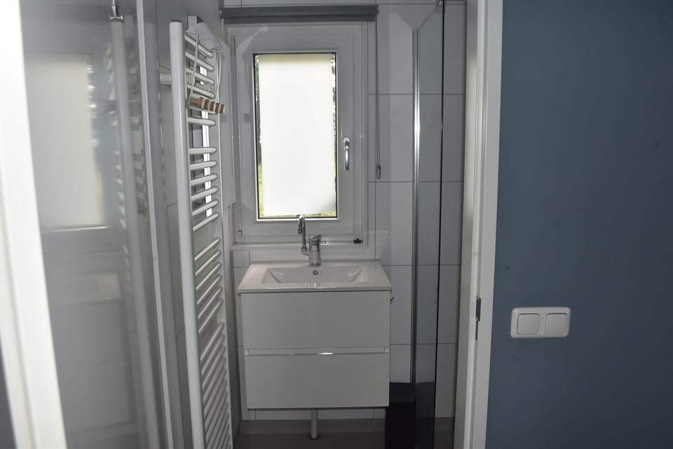 Aquavive Houseboat 1500 2018 – Woonboot met vaste ligplaats - Foto 15