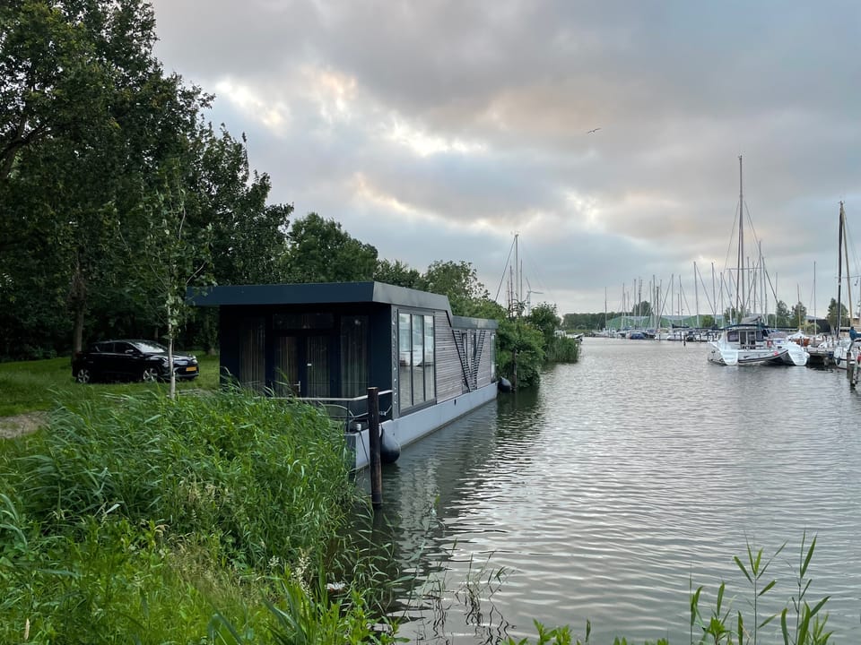 Aquavive Houseboat 1500 2018 – Woonboot met vaste ligplaats - Foto 3