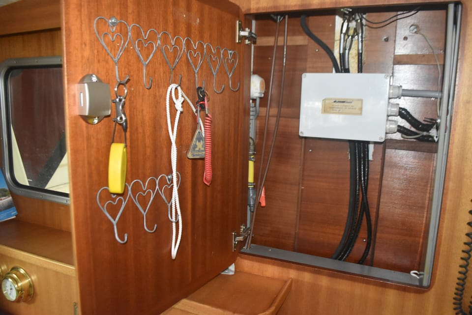 Linssen 380 AC 1998 – Stalen motorjacht met 450 motoruren - Foto 15