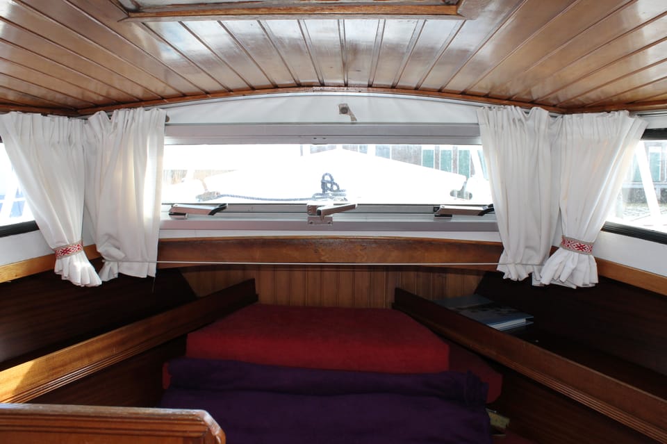 Peereboom Kruiser GSAK 1979 – stalen motorboot met centrale stuurstand - Foto 48