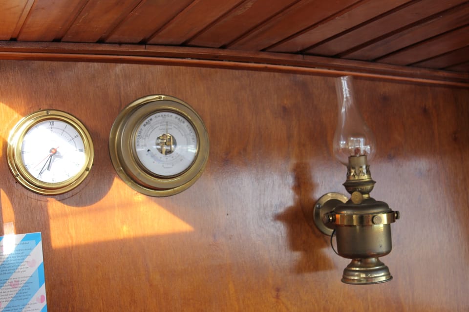 Peereboom Kruiser GSAK 1979 – stalen motorboot met centrale stuurstand - Foto 50