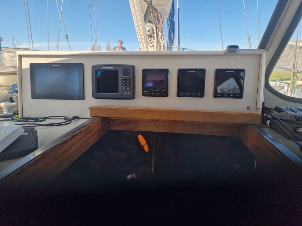 Vikingbank Vripack 1100 (2000) – Stalen klassieker met zwaardkiel - Foto 36