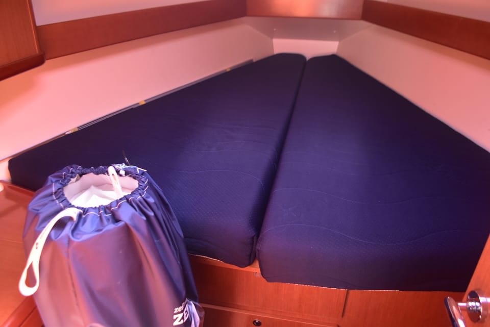 Beneteau Oceanis 37 - Foto 21