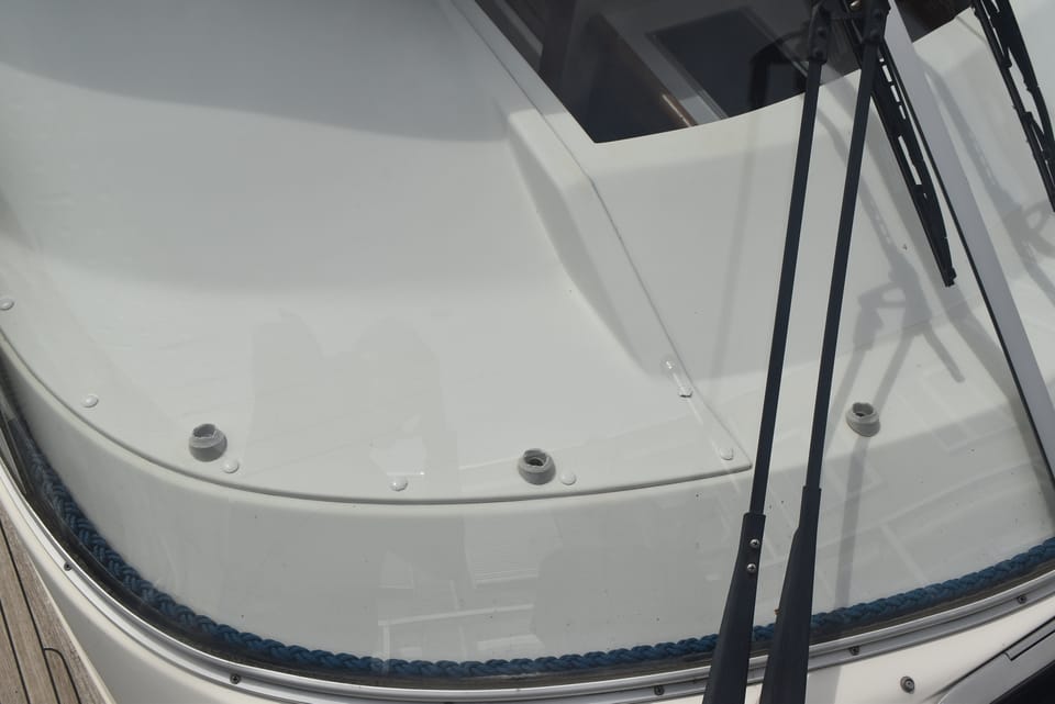 Aquador 25C 2004 – Finse sportieve daycruiser met 170 pk - Foto 9
