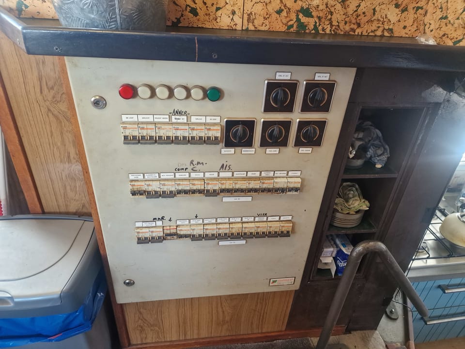 Ex-Viskotter Woonschip 1978 – 21m vaarbewoonbaar IJmuiden - Foto 59