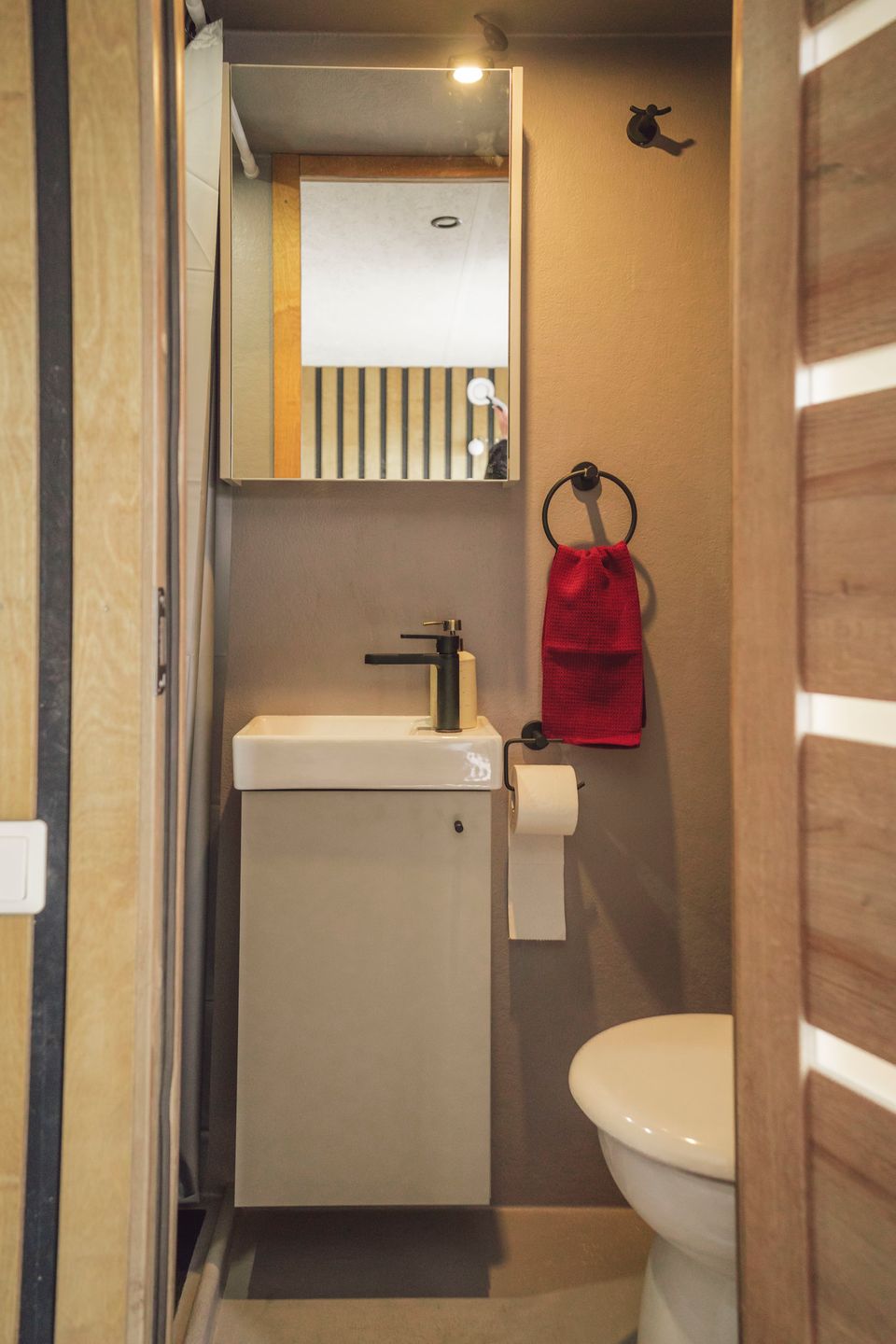 SHB Houseboat GTR 6.3 - Foto 11