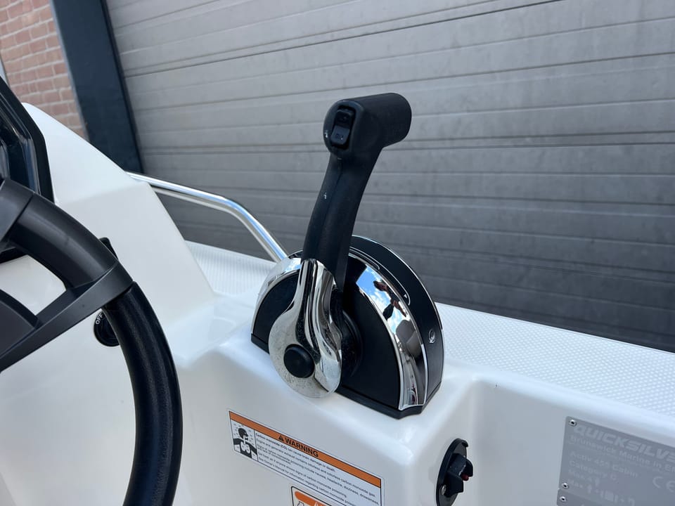 Quicksilver 455 Cabin - Foto 12