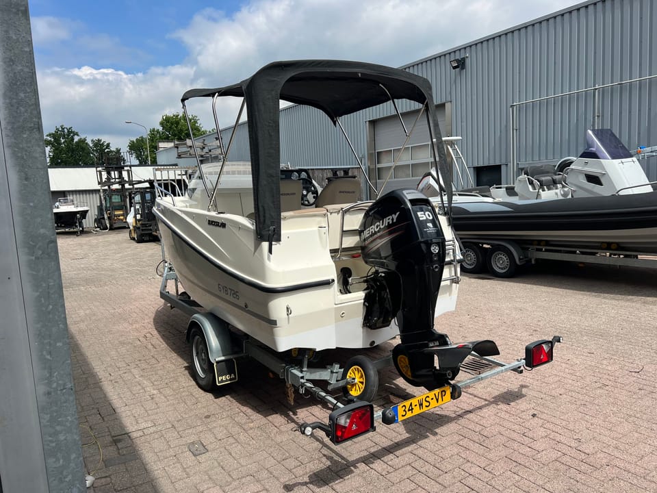 Quicksilver 455 Cabin - Foto 13