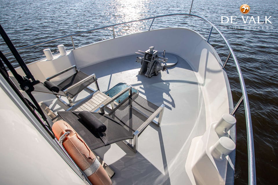Custom Built Live Aboard 1800 - Foto 11