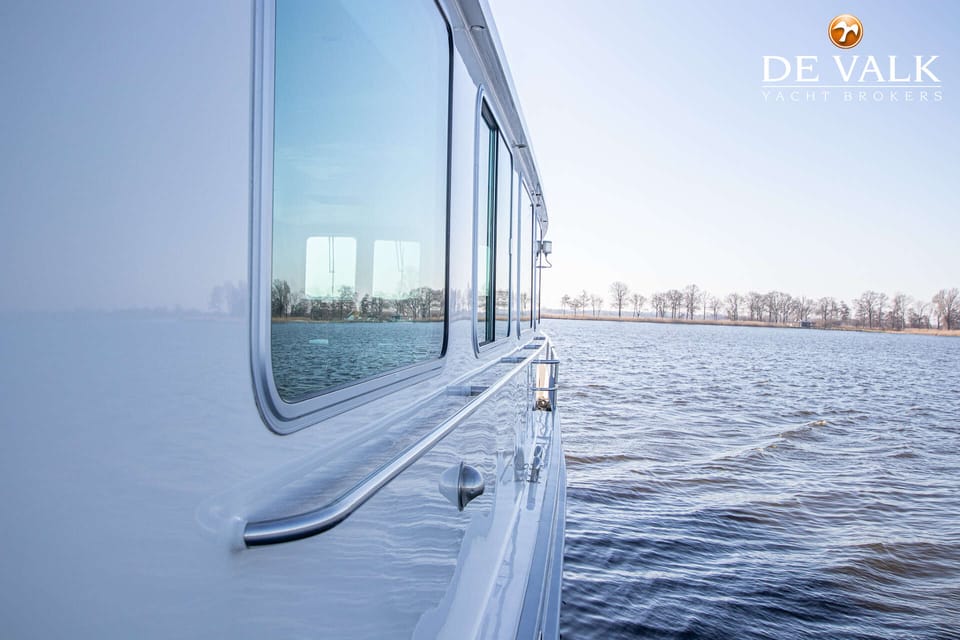 Custom Built Live Aboard 1800 - Foto 17