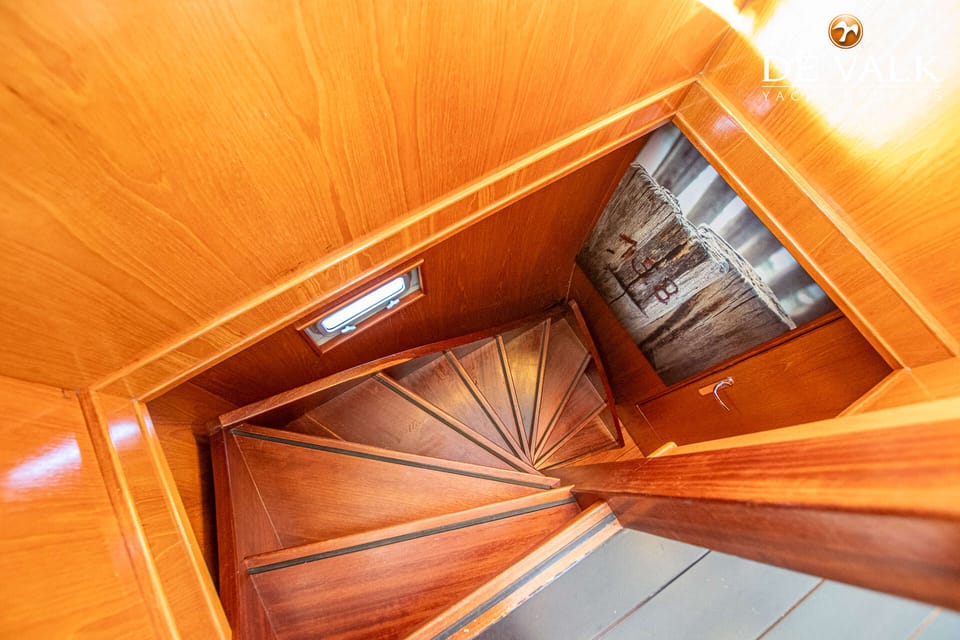 Custom Built Live Aboard 1800 - Foto 28