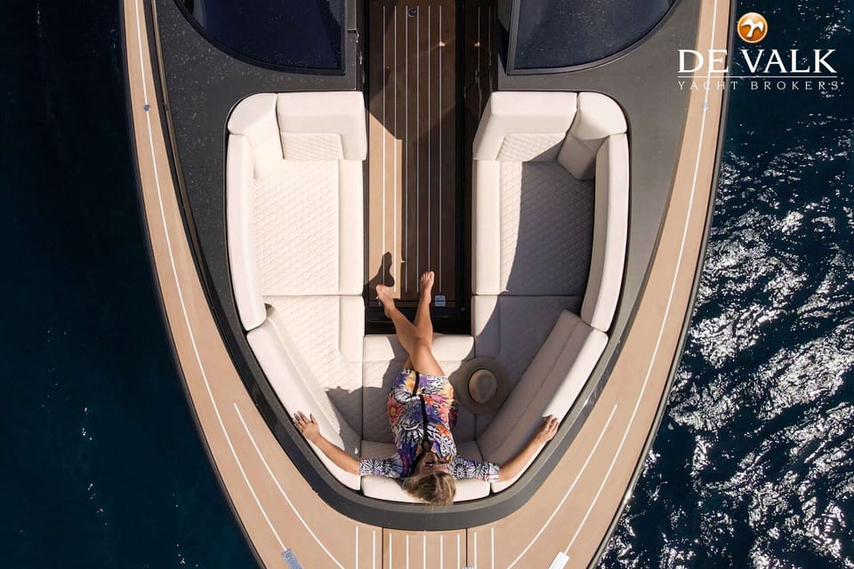 Reborn 38 Bowrider - Foto 18