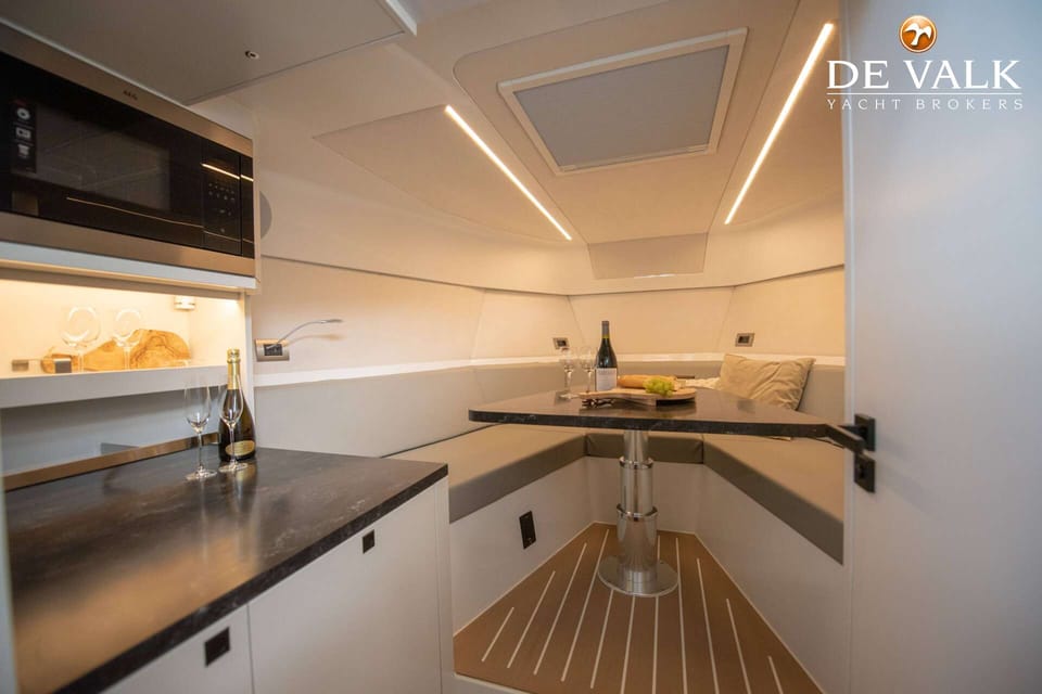Reborn 38 Cabin - Foto 12