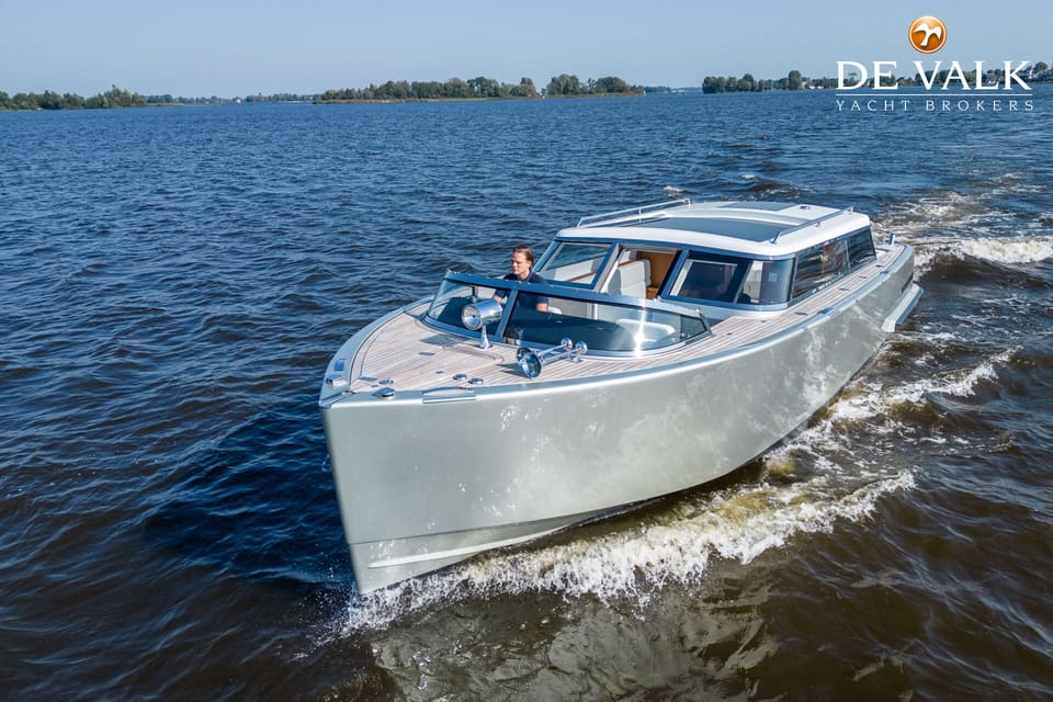 Custom Reliant X40T 2019 – Limousine Tender met 38 knopen - Foto 11